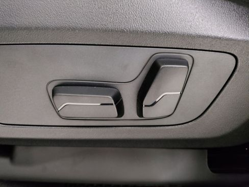 Used 2026 BMW X1 xDrive28i w/ Technology Package image 13