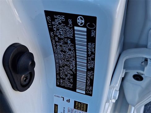 New 2026 Toyota Corolla SE image 10