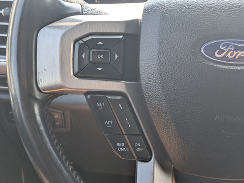 Used 2019 Ford F450 Platinum w/ Platinum Ultimate Package AWD/4WD image 20