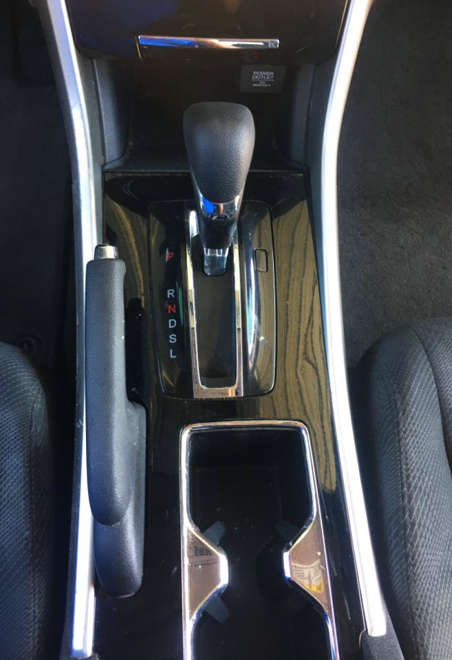 Used 2016 Honda Accord EX image 26
