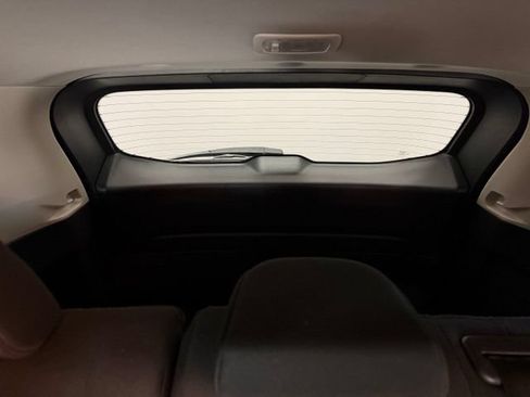 Used 2023 Nissan Rogue S AWD/4WD image 21