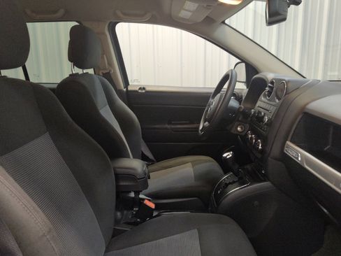 Used 2016 Jeep Compass Sport w/ Power Value Group AWD/4WD image 21