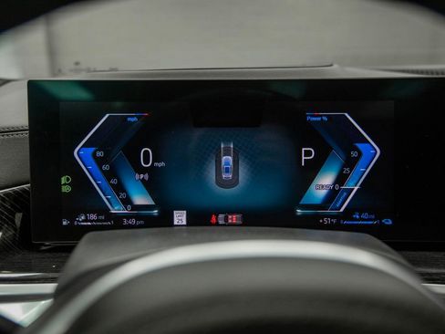 Used 2024 BMW X5 xDrive50e w/ M Sport Package image 18