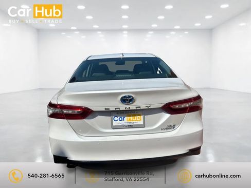 Used 2019 Toyota Camry XLE w/ Driver Assist Package FWD image 5
