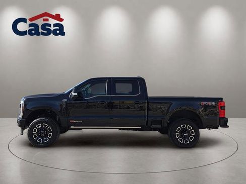 Used 2025 Ford F250 Platinum AWD/4WD image 3