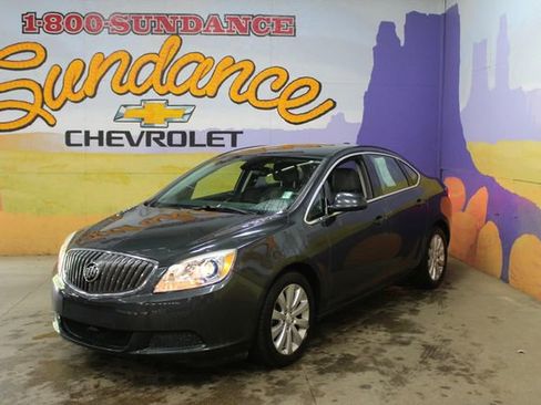 Used 2015 Buick Verano FWD image 2