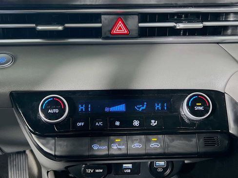 Certified 2023 Hyundai Elantra SEL w/ Cargo Package image 15