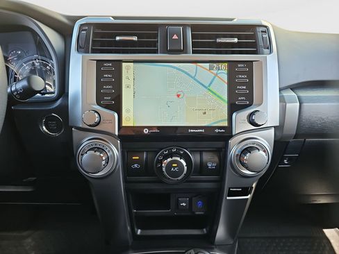 Certified 2022 Toyota 4Runner SR5 Premium AWD/4WD image 15