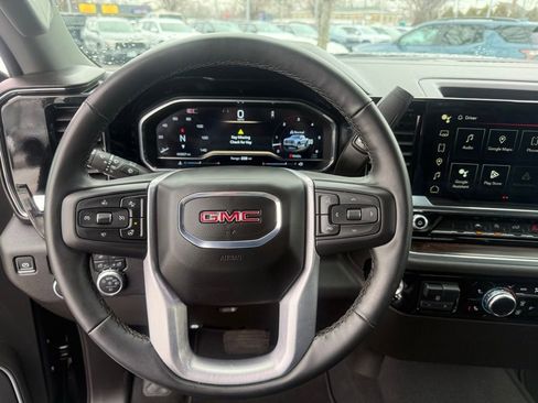 Certified 2025 GMC Sierra 1500 SLT AWD/4WD image 17