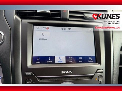 Used 2019 Ford Fusion Titanium image 34