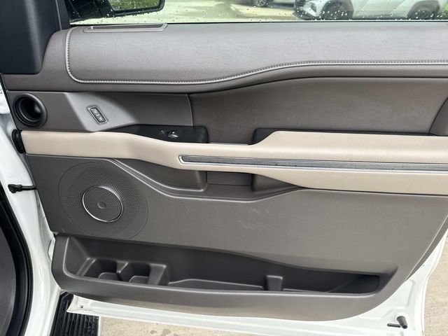 Used 2021 Ford Expedition XLT RWD image 17