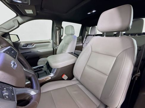 Used 2024 Chevrolet Silverado 1500 RST image 11