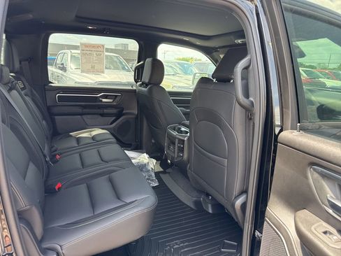 New 2026 RAM 1500 Big Horn AWD/4WD image 11