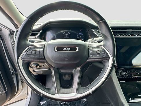Used 2021 Jeep Grand Cherokee L Limited w/ Luxury Tech Group II AWD/4WD image 14