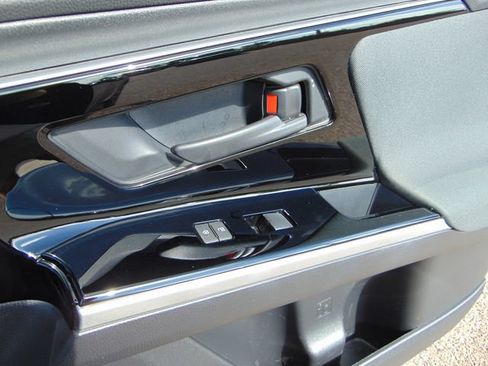 Certified 2023 Subaru Solterra AWD image 26