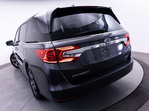 Used 2020 Honda Odyssey Touring image 6