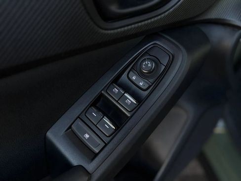 Used 2025 Subaru Crosstrek 2.5i Sport image 25