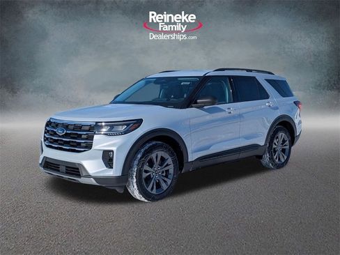 New 2026 Ford Explorer Active image 1