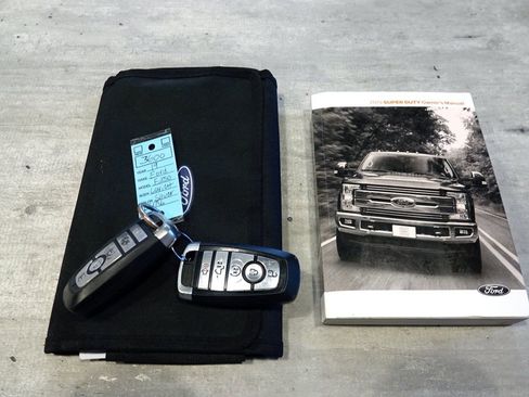 Used 2019 Ford F250 Lariat w/ Lariat Ultimate Package image 55