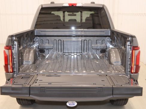 New 2025 Ford F150 Platinum w/ Equipment Group 703A Plus image 32