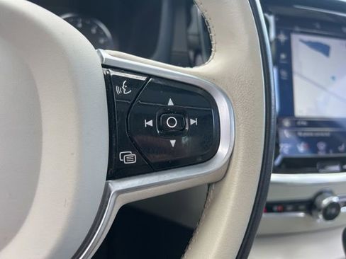 Used 2020 Volvo S60 T5 Inscription w/ Protection Package Premier image 25