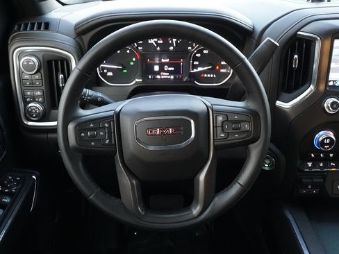 Used 2023 GMC Sierra 3500 AT4 w/ AT4 Preferred Package AWD/4WD image 10