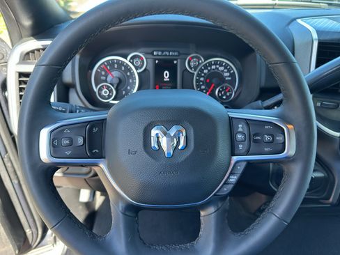 Used 2025 RAM 2500 Big Horn AWD/4WD image 23