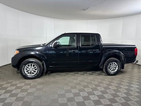 Used 2016 Nissan Frontier SV w/ SV Value Truck Package image 6