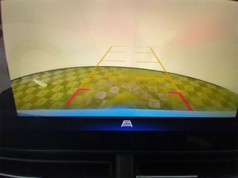 Certified 2024 Chevrolet Trax RS w/ Sunroof Package image 14