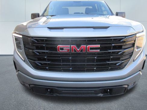New 2026 GMC Sierra 1500 Elevation image 12