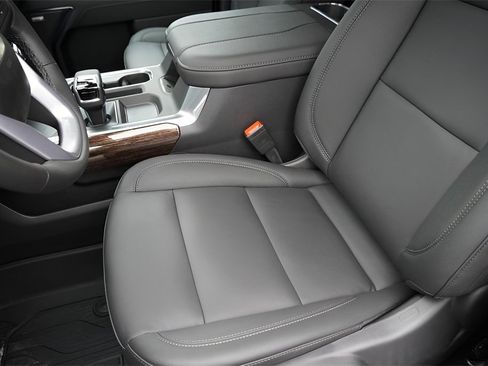 New 2026 GMC Sierra 1500 Elevation w/ Elevation Premium Package image 12