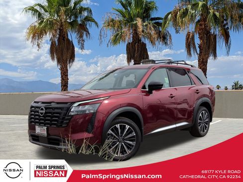 New 2026 Nissan Pathfinder Platinum image 1
