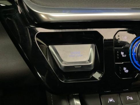 Used 2023 GMC Sierra 1500 Denali w/ Denali Reserve Package image 16