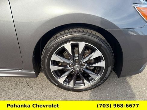Used 2018 Nissan Sentra SR FWD image 31