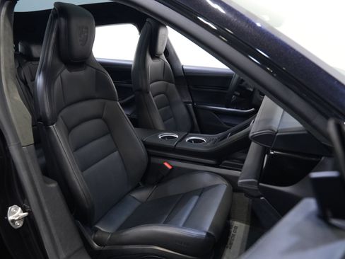 Used 2024 Porsche Taycan GTS w/ Premium Package AWD/4WD image 31