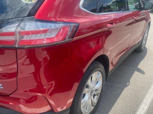 Used 2020 Ford Edge Titanium w/ Equipment Group 301A AWD/4WD image 3