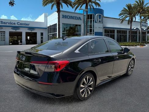 Used 2023 Honda Civic EX image 8