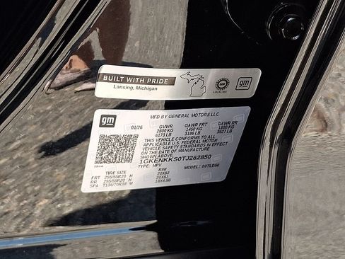 New 2026 GMC Acadia Elevation w/ Elevation Premium Package FWD image 18