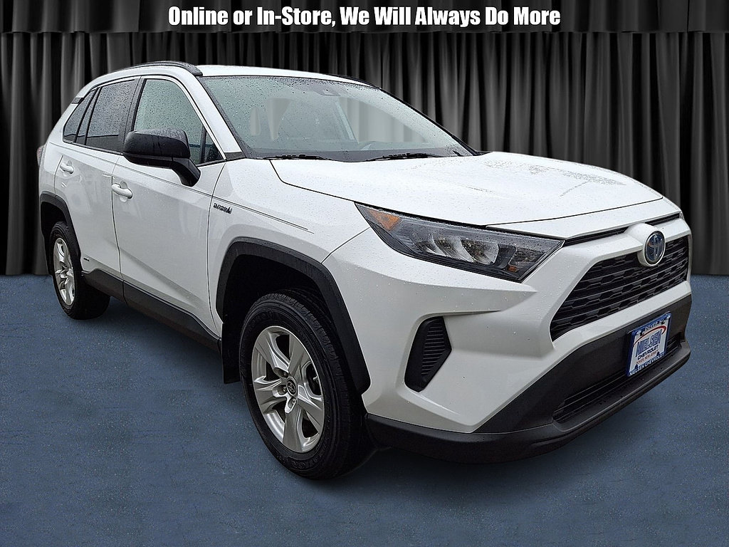 Used 2021 Toyota RAV4 LE AWD/4WD image 1