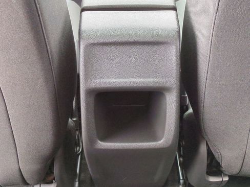 Certified 2024 Chevrolet Trax RS w/ Sunroof Package FWD image 21