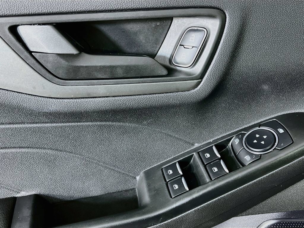 Used 2024 Ford Escape Active w/ Tech Pack #1 FWD image 25