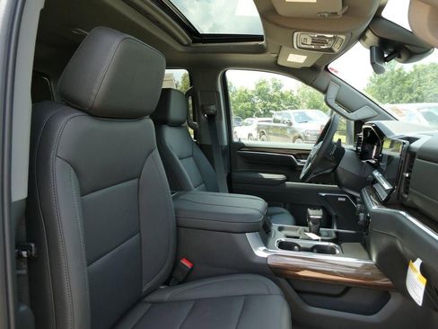 New 2026 Chevrolet Silverado 1500 LT Trail Boss w/ Convenience Package II AWD/4WD image 13