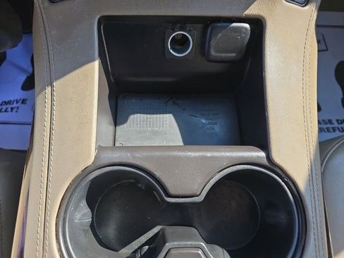 Used 2015 GMC Yukon SLT w/ Open Road Package image 33