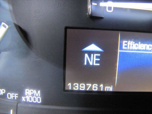 Used 2017 Cadillac XT5 Luxury image 37