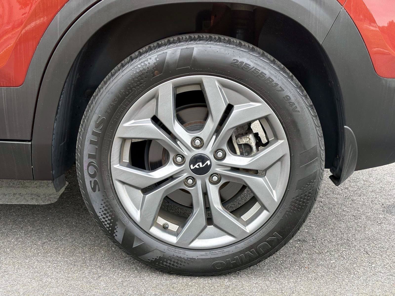 Certified 2024 Kia Seltos S AWD/4WD image 29