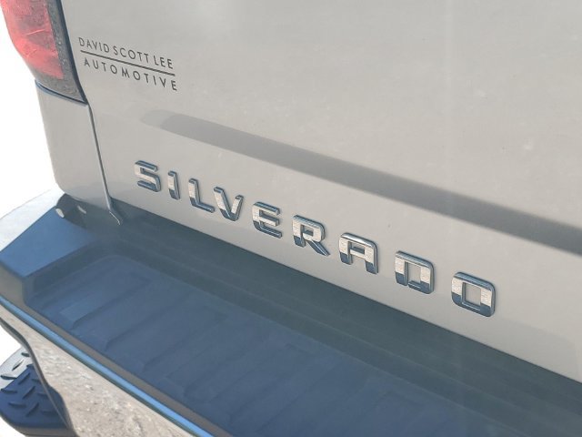 Used 2018 Chevrolet Silverado 2500 LT w/ LT Convenience Package AWD/4WD image 31