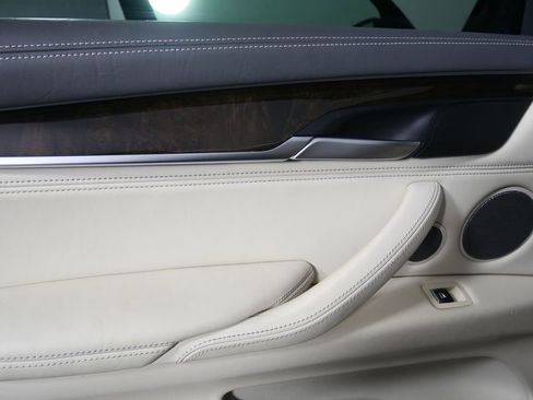 Used 2016 BMW X5 xDrive35i image 14