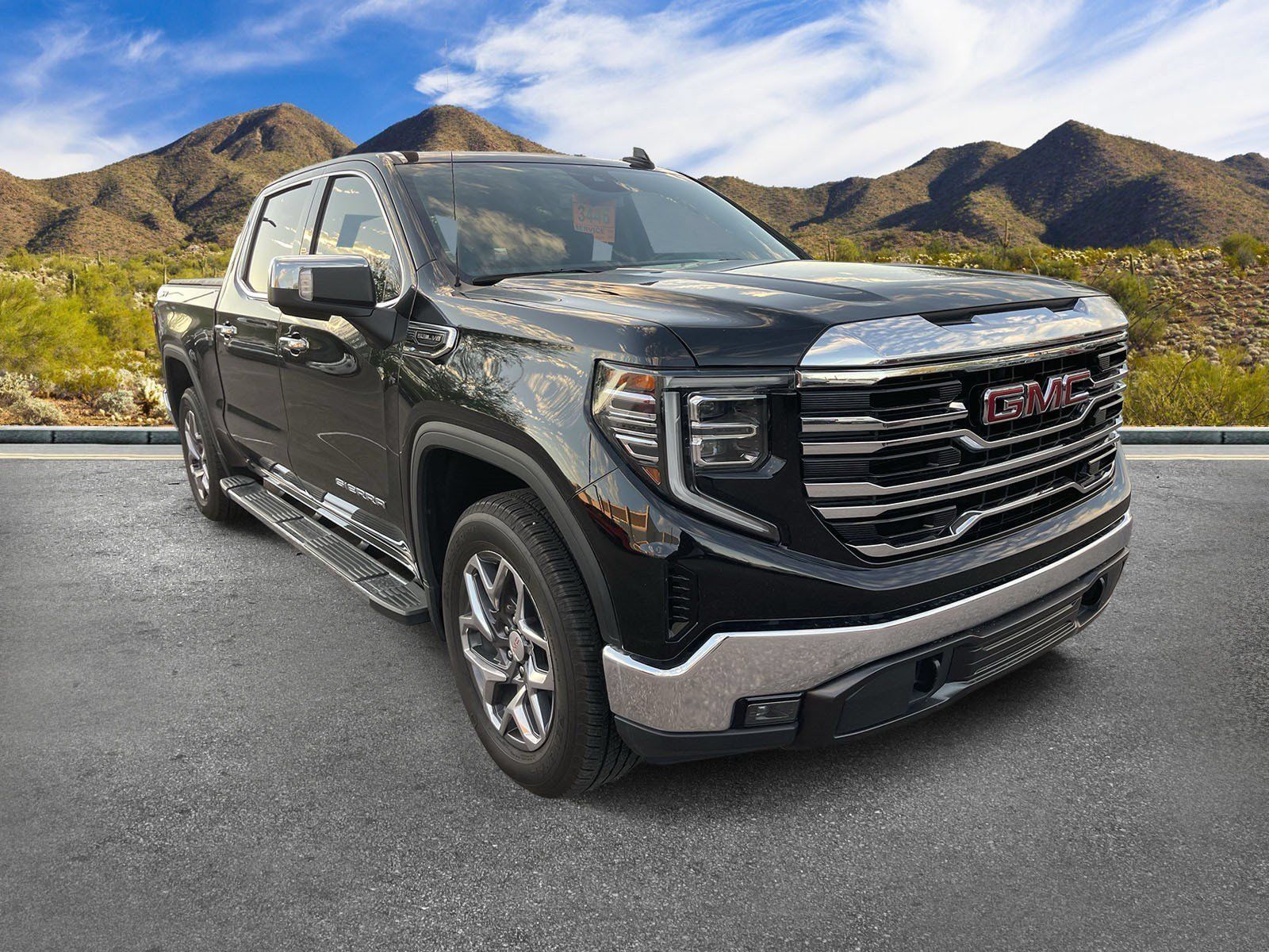 Used 2025 GMC Sierra 1500 SLT w/ SLT Premium Package AWD/4WD image 3
