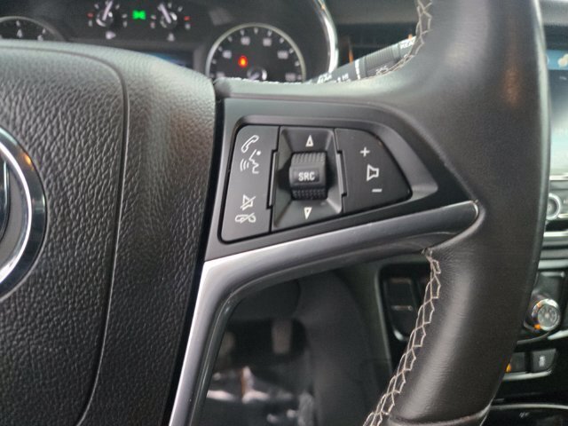 Used 2020 Buick Encore Preferred w/ Safety Package FWD image 21
