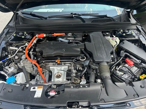 Used 2022 Honda Accord Touring image 16